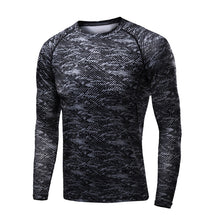 Load image into Gallery viewer, Maica Wear Men&#39;s Compression Fitness Long Sleeve T-shirts
